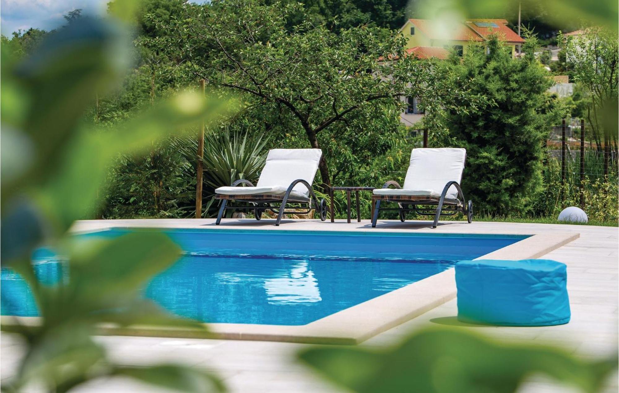 Lovely Home In Matulji With Outdoor Swimming Pool Extérieur photo